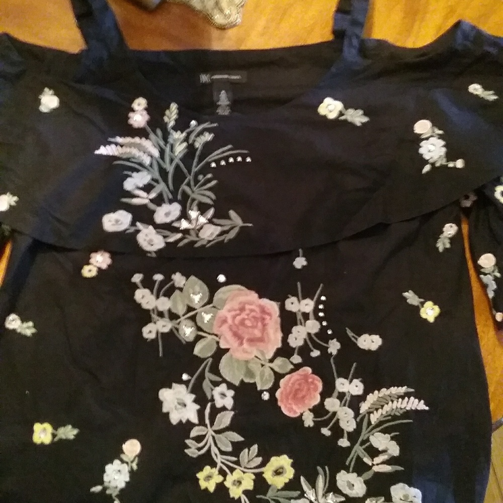 Women's blouse